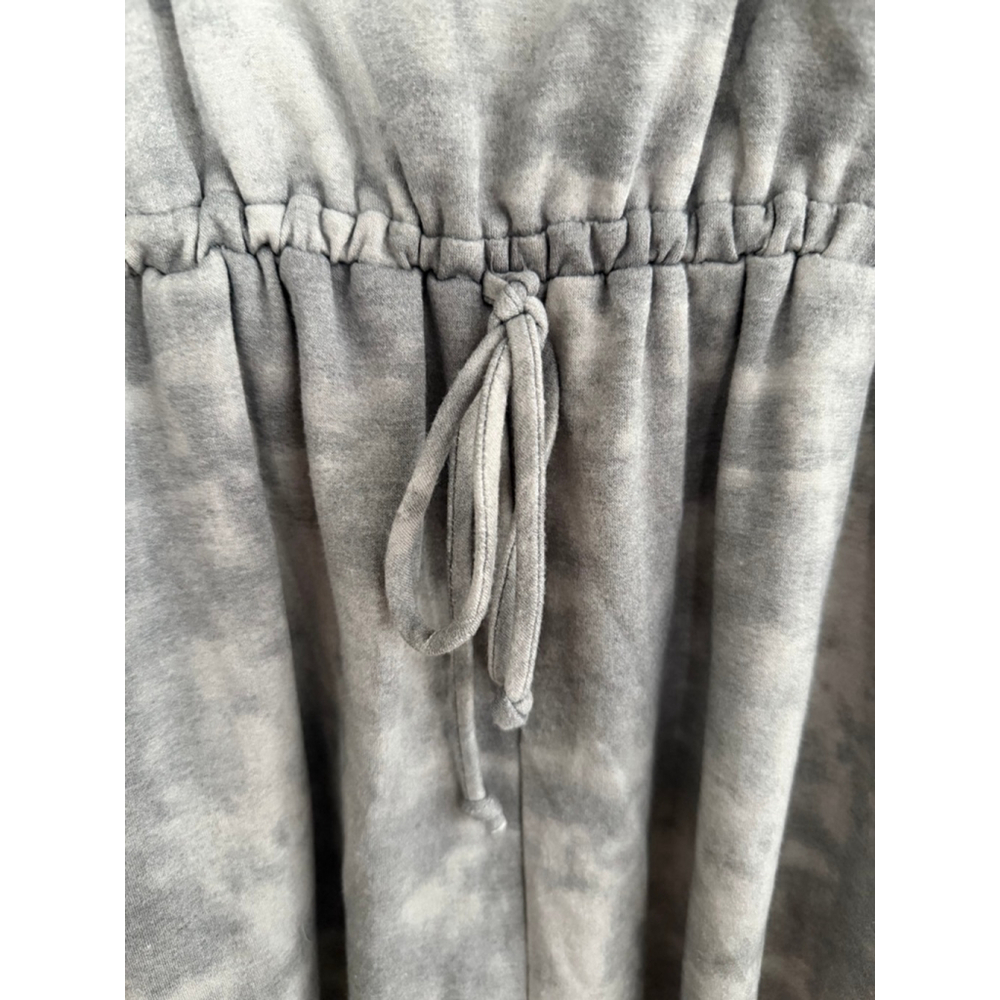 Cozy Casual Grey Tie Dye Romper - L - Picture 2 of 8